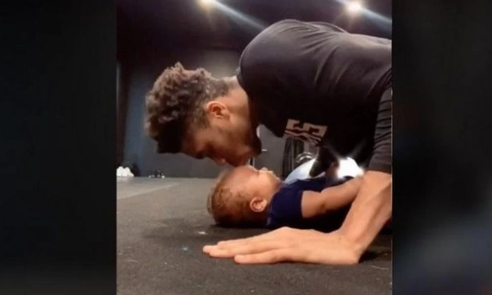 Το τρυφερό βίντεο του Γιάννη Αντετοκούνμπο με τον μπέμπη του